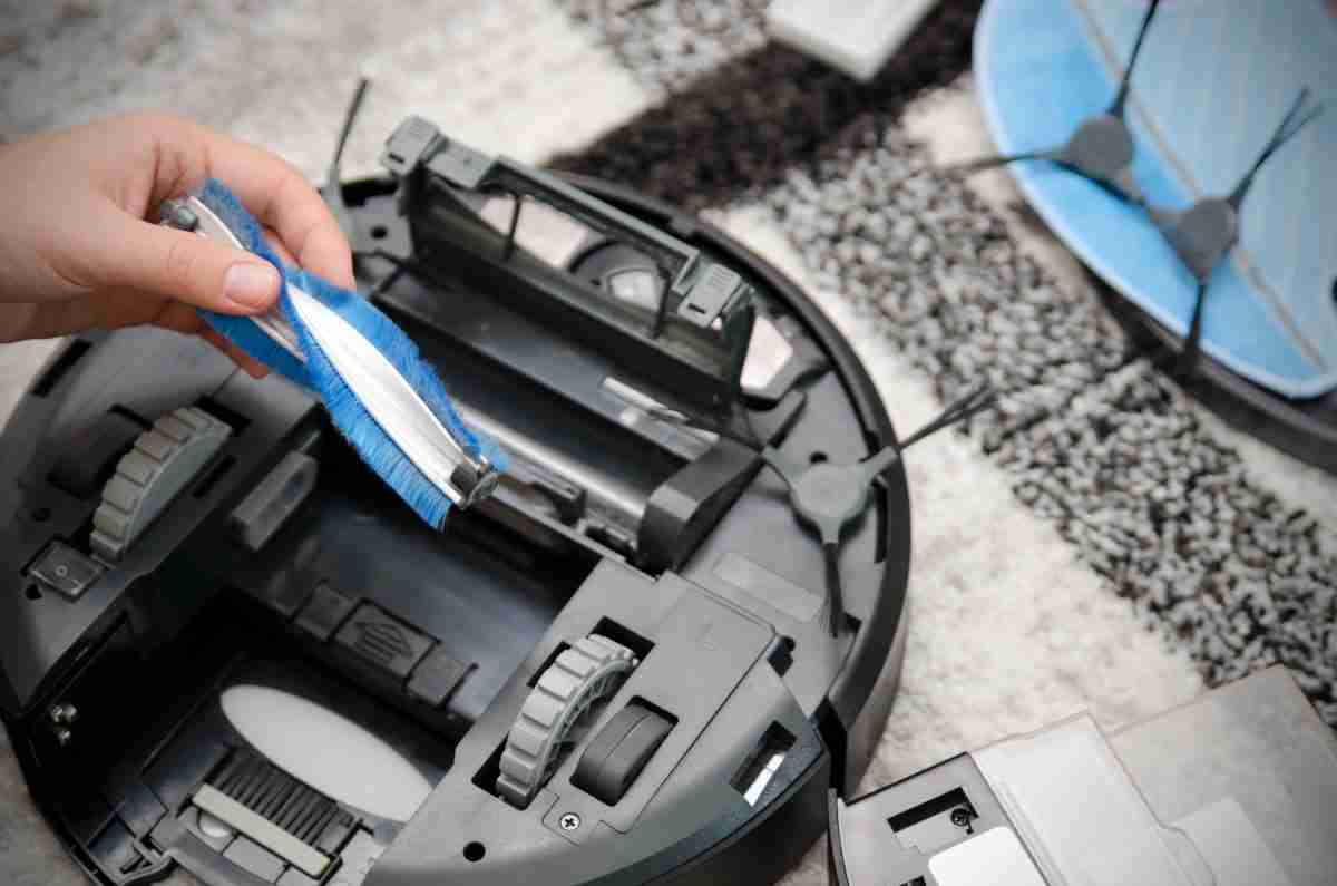 ابزارهای ضروری برای تعمیر جاروبرقی در منزل